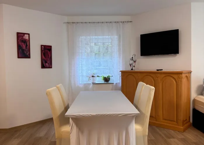 利迪娅度假公寓 公寓 *